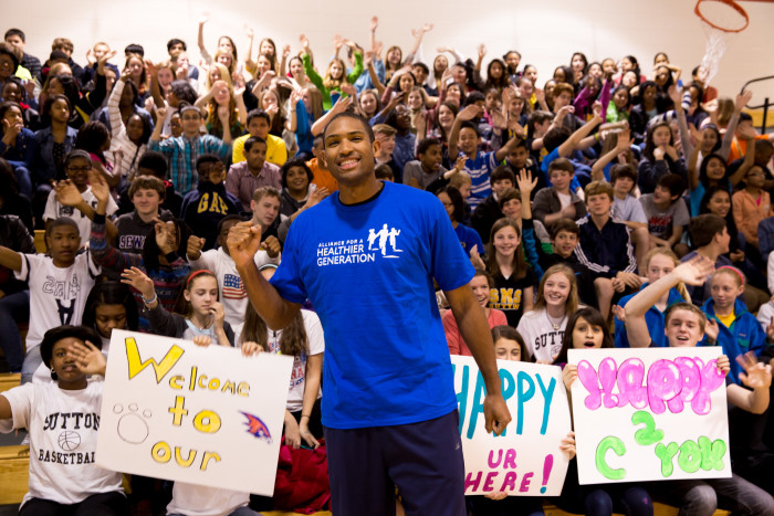 Hawks’ Horford talks health, fitness at Buckhead school