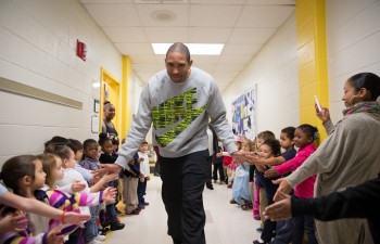 Al Horford Visits Atlanta Elementary School