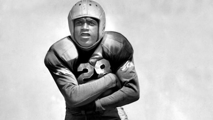 UCLA names athletic complex after Jackie Robinson